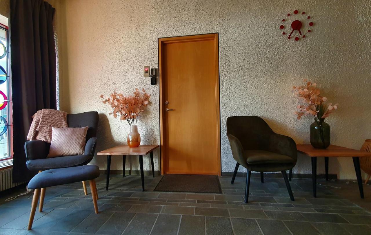 The Bank Sleeping Guesthouse Neskaupstaður 외부 사진