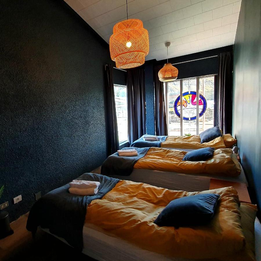 The Bank Sleeping Guesthouse Neskaupstaður 외부 사진